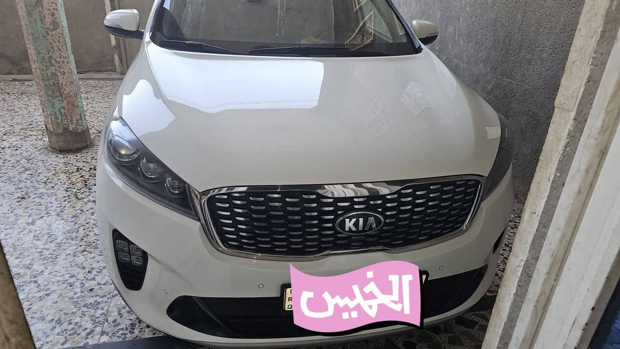 ماشيه 92 الف حقيقي
لايتات وبروجكترات زينون بلادي 
سيارة جديدة محرك 6 سلندر 
بصمة تشغيل 
بصمة ابواب
كشنات جلد كهرباء 
4 انظمة قيادة 
 شاحن واير ليس
گير 8 نمر 
فول عدا البانوراما 
مري شفط 
نظام ترحيب 
3 قطع تبريد 
7 راكب 
حساس امامي خلفي 
مكفوله كفاله عامه  
 رقم بغداد 
مكاني واسط نعمانيه 
***********
