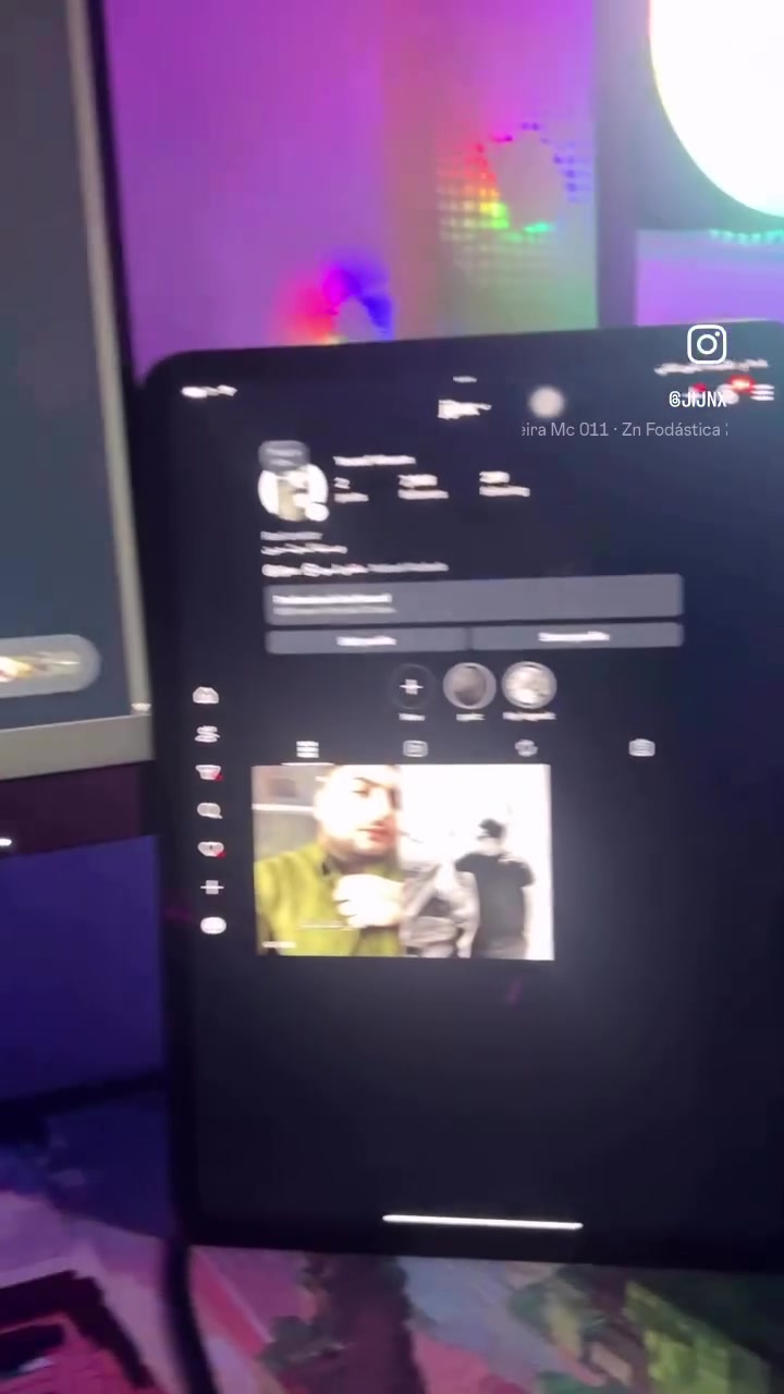 RYZENS 5500 NEW السلام عليكم
5
MB B 450 MSI
COOLER AMD
RAM 16 3200HZ
RTX 4060 MSI
M.2 SSD 512 GB
PSU 550 W
CASE MASS 4FAN
البيسي جديده والله ممستخدمها ابيعها وياها يوبي اس من شركة تايكر 1500W وكيبورد اصلي من reddragon وموس من شركة red dragon شركة
وشاشه 180hrtz من شركة AOS قيموها بليرضي
اللّٰه واني خادم
رقمي واتساب ورصيد ***********
