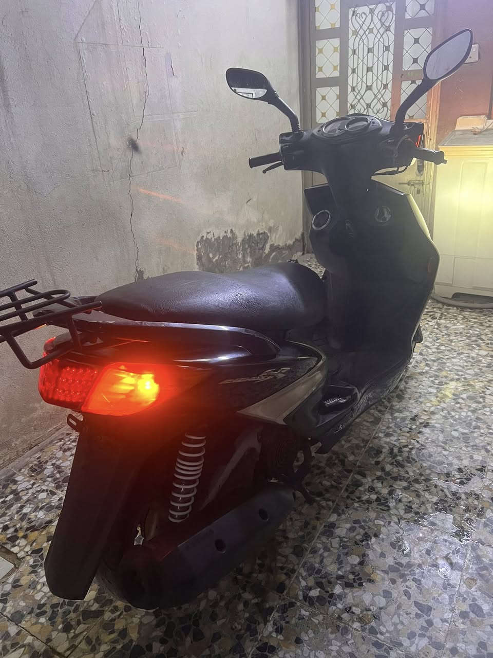 سكنس فحل نوزل سكليتر خطين ام طلاعات كله مختمه كله شغاله اي نقص مابيه دراجه جديده لوك السعر ٧٠٠ مكاني بغداد المشتل ***********
