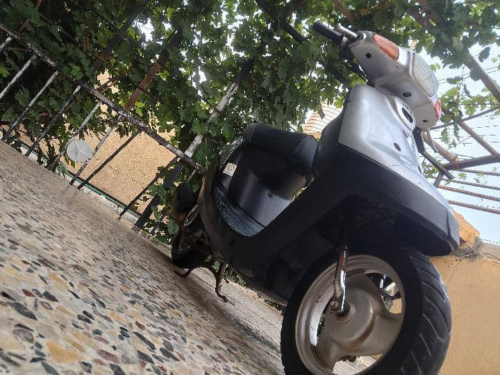 سلام عليكم دراجه بطه للبيع موديل 2000 دراجه كامله كله شغاله سلف هندر كهربائيات كله شغاله كامله أنكر سلف وطلع وين متريد سعره 225 وبيه مجال بسيط مكاني كربلاء الحولي أبو مهدي المهندس ***********
