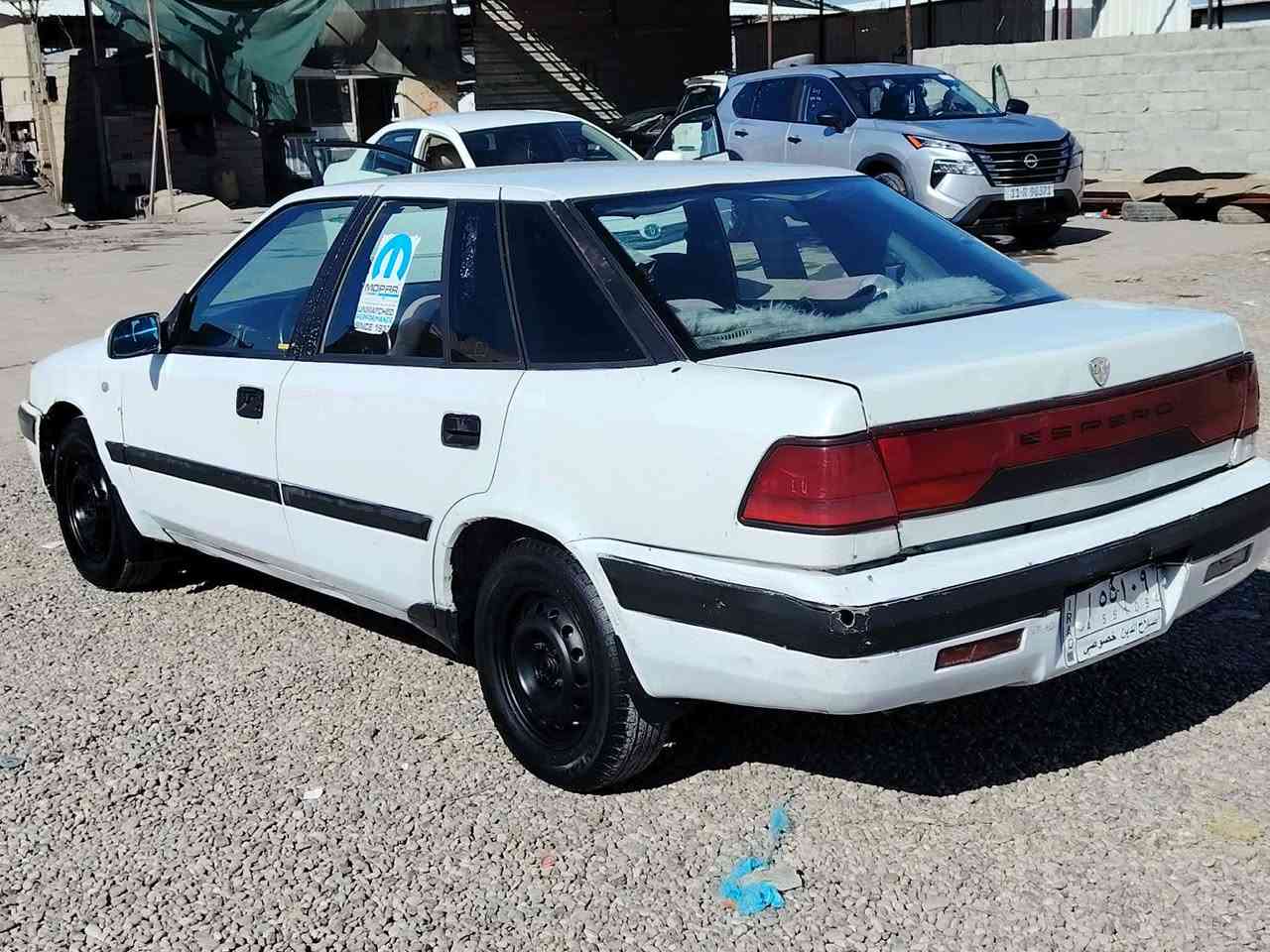 دايو للبيع سياره نضيفه وحلوه مال جناي المحرك والكير شرط
صدر نص عمر 
تايرات جدد 
رقم صلاح الدين الماني  وسنويه ساقطه ب2024
شرط التحويل 
سعر 25$ وبيه مجال حك الجيه

رقم الهاتف***********
غير متواجد ع الفيس
