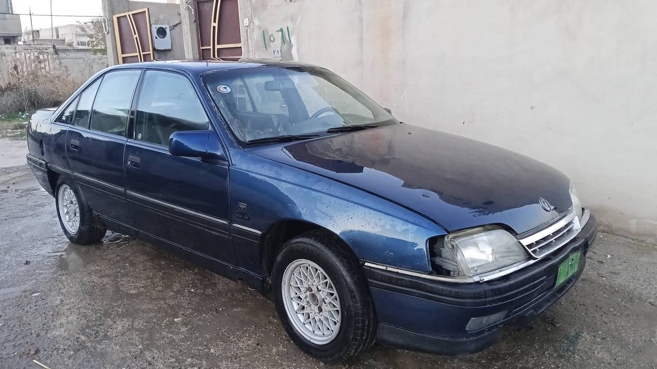 سلام عليكم اوميكا حجم 20كير اوتو
كانت حجم 26 السيارة تخم امامي جديد حديد ببيها مكانات صبغ حالين ماتشتغل بيها نوقص بسيطه السعر 15قفل 
***********/***********
