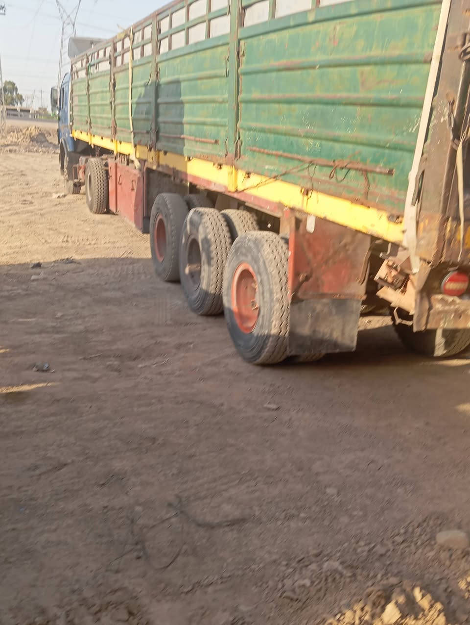 سلام عليكم عربانه لبيع سكندريه جاهزة لعمل مكلف بل نشر هذه رقم صاحب عربانه *********** مكان عربانه كوت
