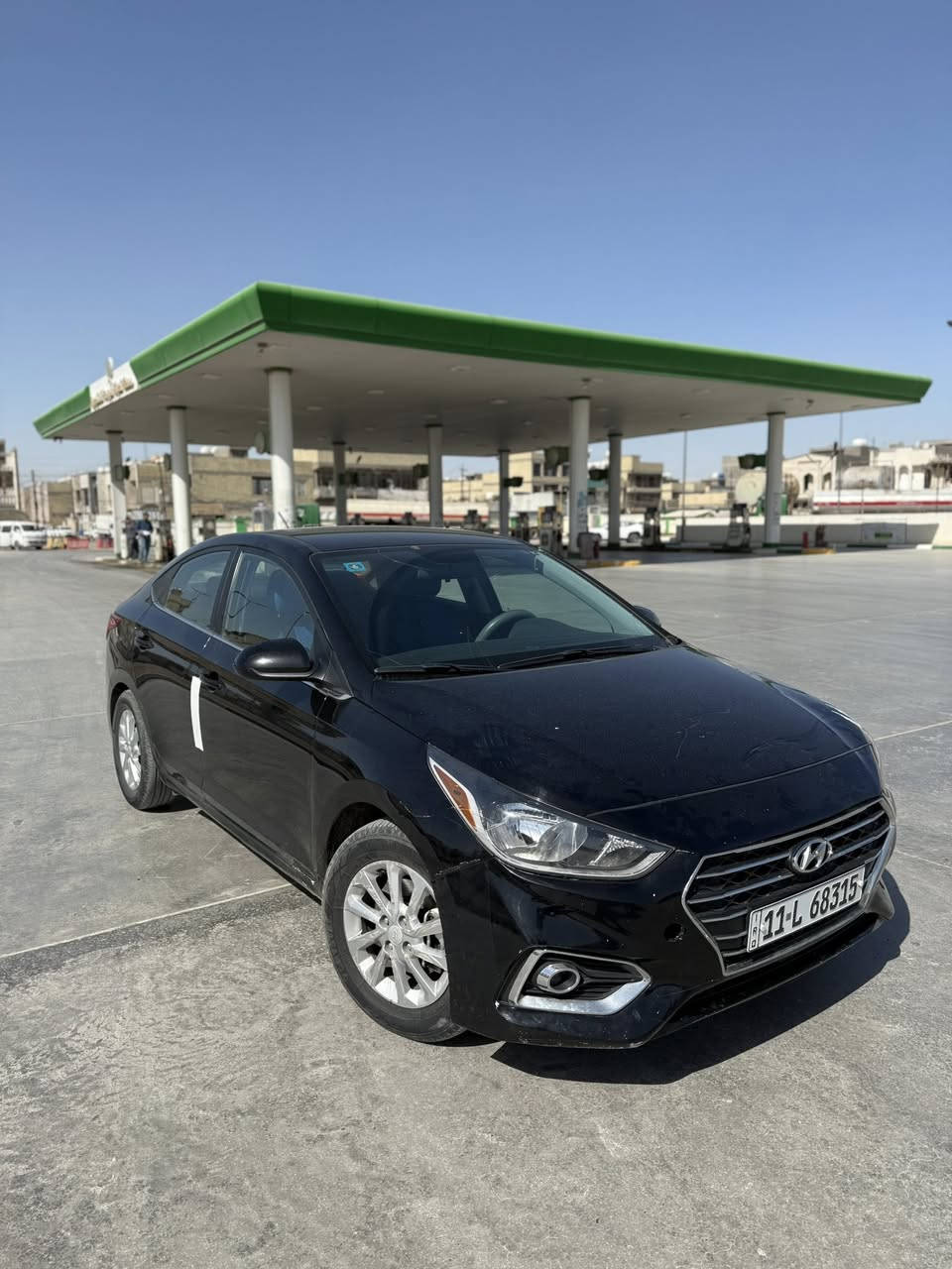 السلام عليكم
للبيع او مراوس 
————————-—————————- 
النوع :- اكسنت 
الموديل :- 2022
الون :- اسود 
الوارد :- امريكي 
الحادث :- دعاميه امامي + بنيد فقط.
الرقم :- بغداد باسمي الدولي 
المسافه المقطوعه :- 38 الف 
——————————————————
 الـمـواصـفـات 
• شاشه 
•كامره خلفيه 
• كير اوتماتيك + عادي 
• تحكمات ستيرن 
• سايد بريك يدوي 
• تبريد + تدفئه 
• لايت ليد 
• صندوق يدوي 
• بصمه ابواب فقط
• كار بلي + بلوتوث 
     باقي المواصفات معروفه 
—————————————————-
المكان :- بغداد 
السعر :- 123$ وبيها مجال 
للاستفسار او اتصال 
***********
