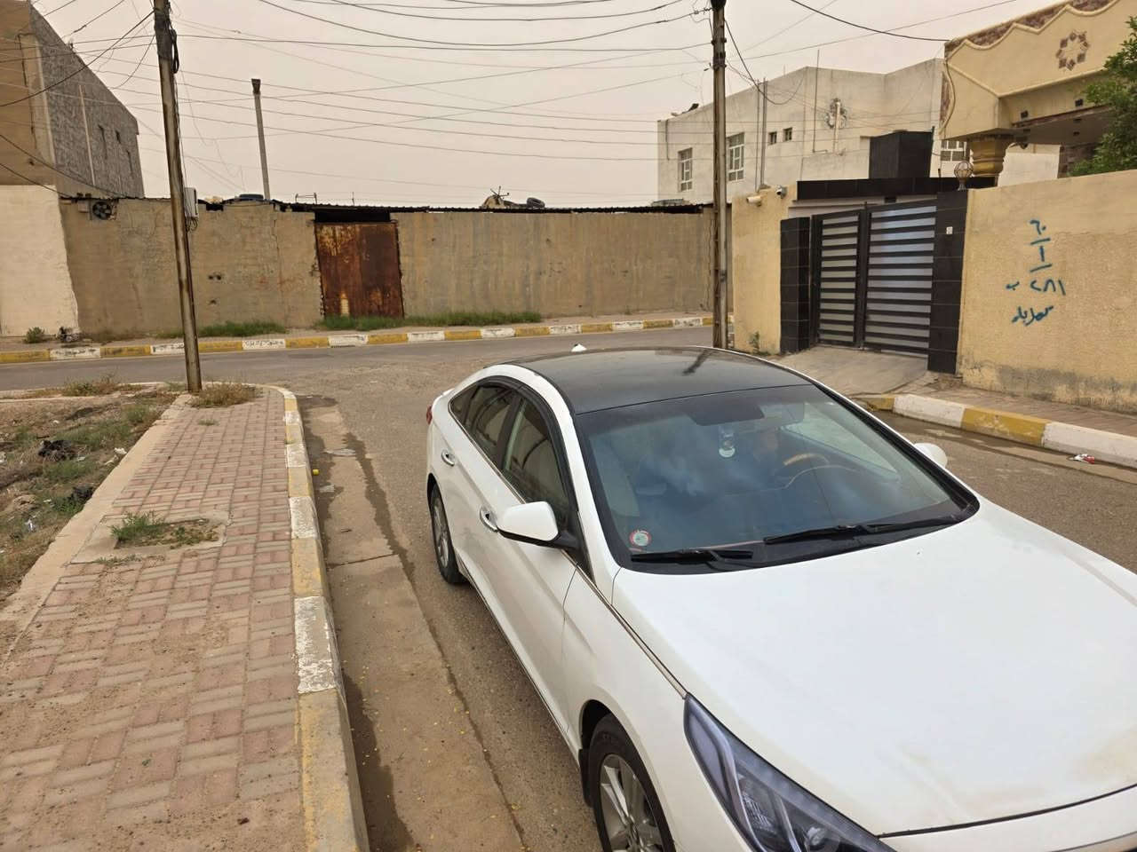 سوناتا ٢٠١٧ صدر كهربائيات تبريد كير محرك مضبوط صبغ ٣ قطع بيهه تكشير بالصبغ بالقماره للبيع سعره ١١٠ بيهه مجال للشراي مكاني الكرمه الفلوجه رقم اربيل باسمنه رقم الدولي جديد***********
