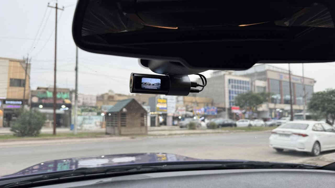 جارجر جيتي GT سوبر تراك خليجي وكاله هارلم فول موصفات 
مكفوله كفاله عامه بدون بارد او صبغ او شخوط جديده جدآ و تراي سياره جدآ جديد 
بدون اي نقص موديل 19 
موصفات 
سلايد روف 
حساسات 
شاشه كبيره 
كير شفتات ستيرن 
كشن كهرباء و جلد 
بصمات 2 و تشغيل عن بعد 
شاشه داش كام امامي و خلفي 
سوبر تراك 
و بعد موصفات جيتي 
مكاني بغداد حي الاعلام رقمي ***********
