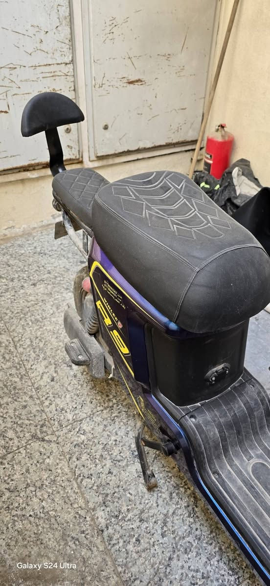 دراجه R9 من شركه ونلي للبيع الدراجه نضيفه والبطاريات بحاله جيده (البطاريات الكبار مسطره) سعر الدراجه 375 المكان بغداد ساحه عدن قرب جامع الامام الباقرر
للاستفسار الاتصال على الارقام التاليه 

*********** 

*********** 

موجود واتساب ايضا
