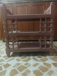 ميز • ٢ قطع • خشب نظيف