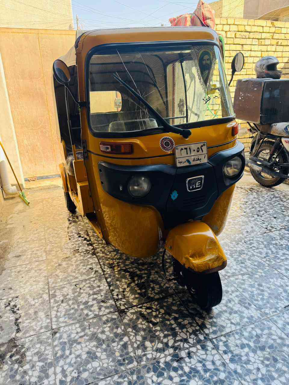 سلام عليكم تكتك 19/شهر 10 رقم سنويه
العوان البلديات شارع الكاشي،
***********
