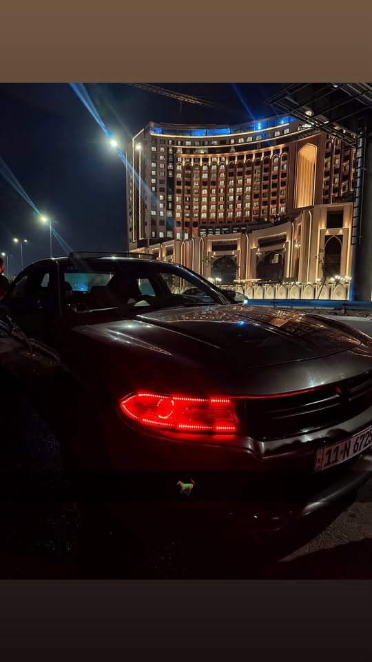 انظف جارجر 2019
للبيع جارجر SXT موديل 2019، بحالة جيدة جدًا واستعمال شخصي.

المواصفات:
✅ ممشى: 63 ألف ميل
✅ فل مواصفات
✅ كشنات جلد مع تدفئة وتبريد
✅ فتحة سقف
✅ تشغيل عن بُعد
✅ كاميرا خلفية
✅ حساسات خلفية
✅مقاعد كهربائيه
✅تبريد قطعتين
✅كراسي جلد
✅لايت منظومة زنون
✅لد عين الشيطان المتغير
✅كت كامل شادله
***********وتساب
✅
📌 السيارة مدارية بالكامل، ورقم بغداد، والبيع بشرط التحويل.
📌 الصيانة (الأدامة) كاملة، ومتصرف عليها ولا تحتاج أي مصروف.
📌 الحادث السابق بسيط جدًا،  بدون ايرباك وموضح بالصور بكل شفافية، وسيتم
السعر: 227وبيها مجال
أيضًا إرفاق صور السونار للاطلاع
العنوان بغداد
***********
