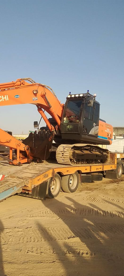 السلام عليكم 
الحفاره B5_210K_2018 الحفاره مكفوله من فتح 8رولات مشتغله 7000 مكينه علل وضع الشركه
 📍العنوان: النجف_مشخاب
$625وبه مجال
الستفسار اكثر التصال علا الرقم (***********)
