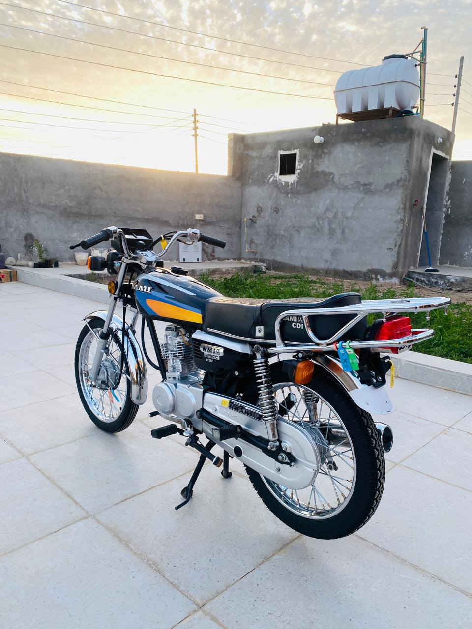 السلام عليكم مكلف بالنشر دراجه للبيع تعمير مفول شرط كله اصلي اوراق اصولي موديل 17. وكيلها سيد خلدون دراجه كفاله عامه ماناقصها اي شي السعر 1350 وبيهه مجال للاستفسار اتصال او واتساب على هاذ الرقم ***********
