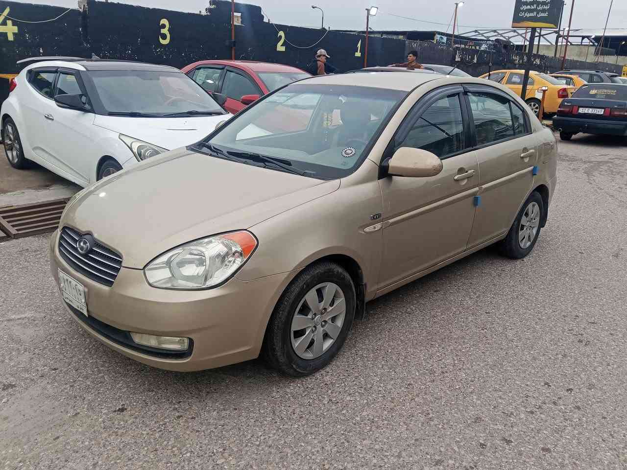 اكسنت 2009 محرك 16 فيفي تي كير أتوماتيك بسمي تبريد تدفئه كوبون بانزين موجود بيها صبغ براس الجاملغ وباب بارد  رقم نينوى ألماني مكاني موصل التواصل ع رقم فقط  ***********
