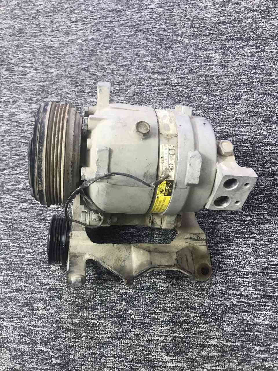 كمبريسر فتون جديده نضيفه 
٧٥ مكاني بغداد الكمالية ***********
