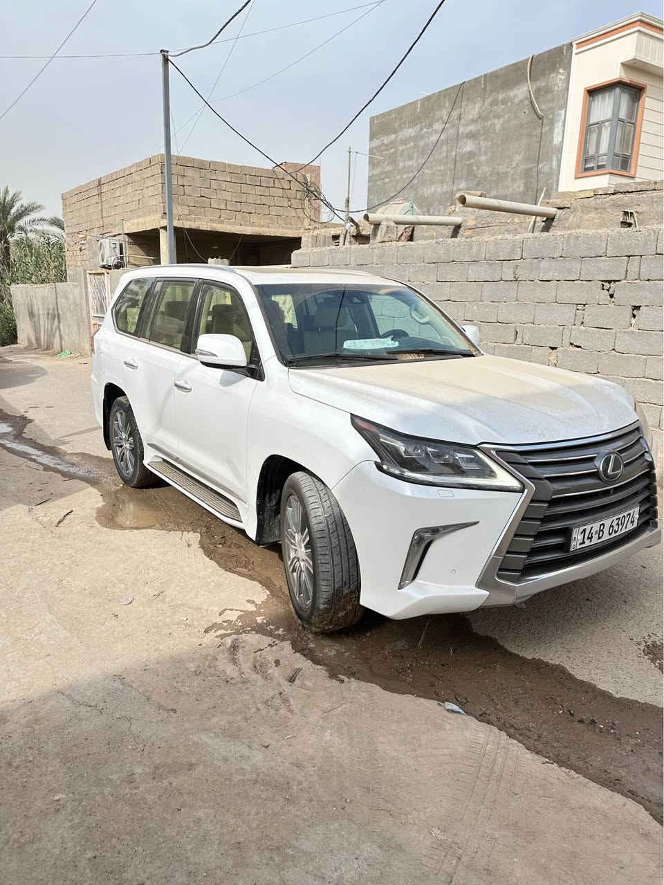 سلام عليكم اخوان عشاق نضافه وتميز للبيع لكزز موديل 2016 شهر 7مكفوله من صبغ والشخط والضربه 

ارخص لكزس 2016 بالعراق 
السعر المطلوب 618 $ 

بريم اصل 

داخل بيجي 

🌺🌺🌺🌺🌺🌺🌺

سياره كير مكينه تخم تاير. كله جديده بشرط الفحص سياره بلحقيقه احله من الصور 

الفئه بريم اصل 

كشنات جلد. بيجي

كشنات كهرباء 

تشغيل بعد 

هندبريك دكمه 

جنطه شفط 

3 شاشات 

ويل كروم 

مكينه 8 سلندر 570

رادار 

مري شفط 

لد امامي 

ابواب شفط 

كامره بلمرايه 

ثلاجه 

5 بصمات 

جنطه كهرباء 

كشنات تدفئه تبريد 

وبلعافيه عليشتريها.  سياره بيه نعومه وتراي كله جديد 

وصيانته كله بشركه 

هاتف ***********

العنوان البصرة

.  ومن الله التوفيق. 🌺🌺🌺🌺 البصرة, العراق
