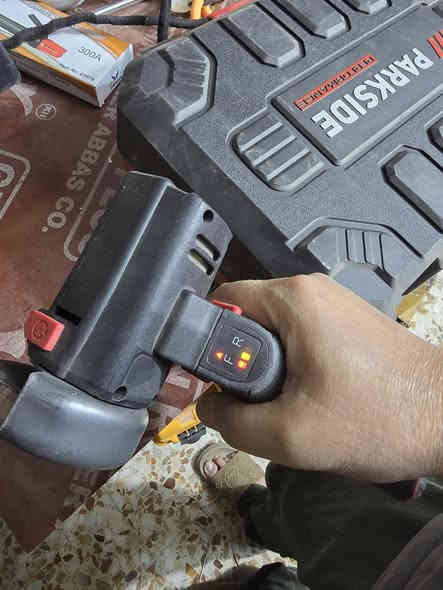 السلام عليكم 
مجموعة عدد يدويه جديد ومستخدم نظيف باسعار مناسبة وحسب الصور لمزيد من المعلومات الاتصال على *********** او واتساب يوجد توصيل
