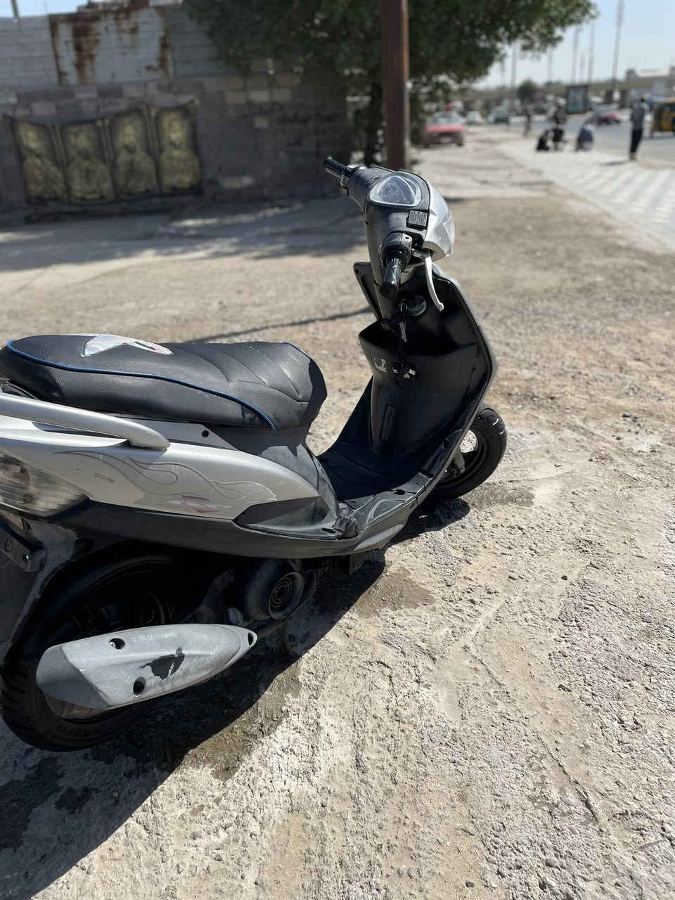 ‏سلام عليكم دراجة جديدة ما عدلة للبيع
‭0774 822 8675‬
