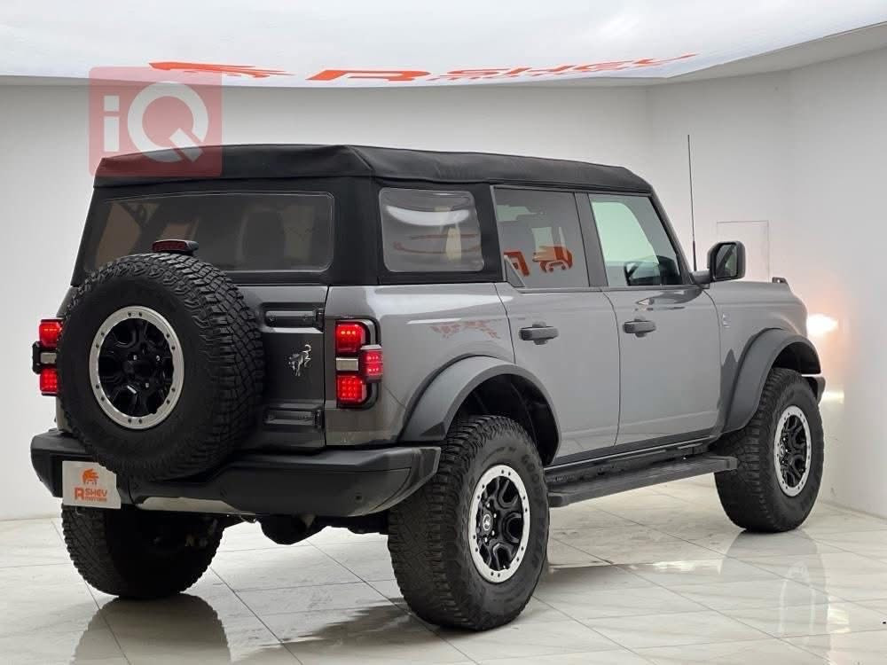 Ford Bronco 2023
فورد برونكو ٢٠٢٣

مواصفات 🏔️Black Diamond(مقاعد جلد و تدفئة-لوحة فيادة رقمية-بصمة ابواب و تشغيل-تشغيل عن بعد-رادار جانبي -رادار امامي-حساسات خلفية-سقف چادر حلي طول السيارة يفتح)

دفع رباعي مع انواع المودات-AWD

مكينة ٤سلندر+توربو حجم ٢.٣لتر

ماشية 35,000 ميل و بحالة جداً ممتازة 

ضرر السيارة باب السايق و جاملغ مع حافة البنيد بدون دواخل و ايرباك

السيارة كلش حلوة و نظيفة

(شرط الترقيم اكيد)

السيارة رقم كاتي تترقم دهوك اربيل سليمانيه 

مكفولة من كير و محرك و كهربائيات

و ب سعر315$ ورقة و بيها مجال

مكان السيارة

دهوك -واتساب ***********
