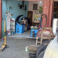 محل بنجر للبيع المحل كامل وليس الاغراض .. بغداد حي البنوك ... ٠٧٧٠٣٤٨٢...