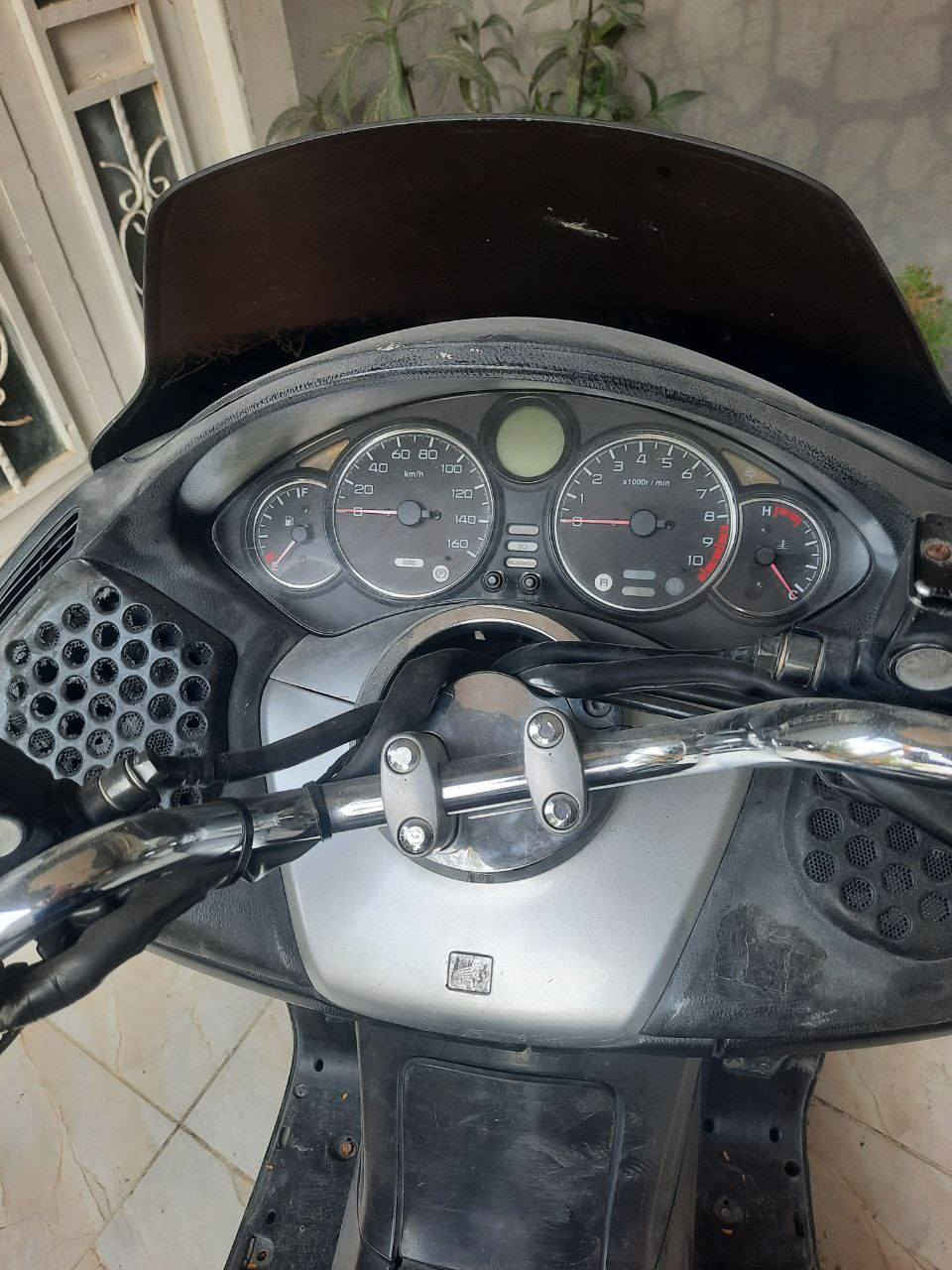 سلام عليكم للبيع فورزه ٠٨
سعره ٦٥٠
***********
