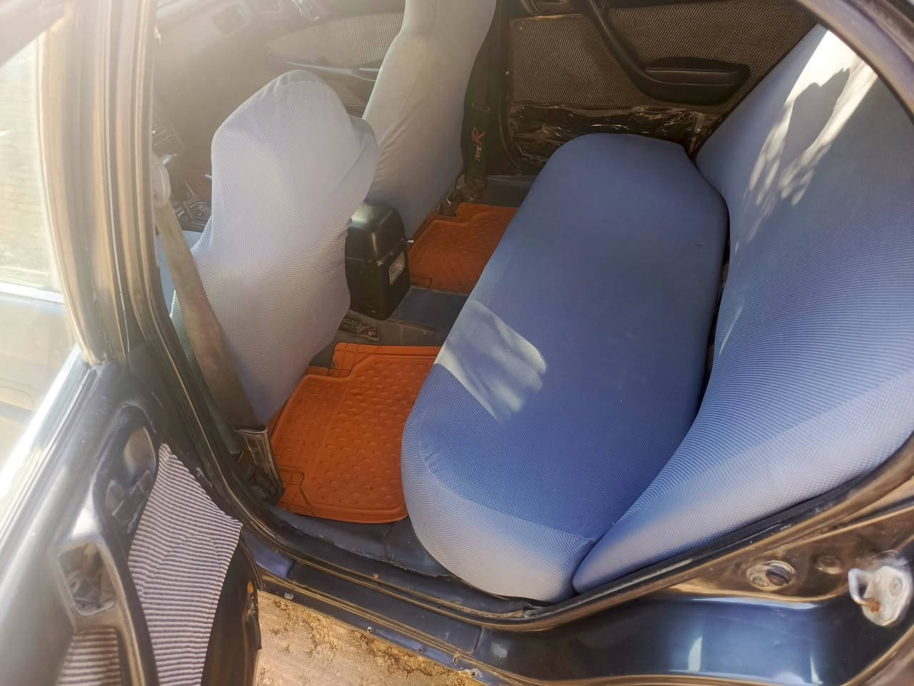 السلام عليكم
كرونا ٩٣ للبيع مكفولة من الضربة ونقل جثة وكص جاردة
مكينة تبريد على شرط
السعر ٤٢ وبية مجال 
رقم بغداد مشروع وطني سنوية لل ٢٧ موبايل ***********
