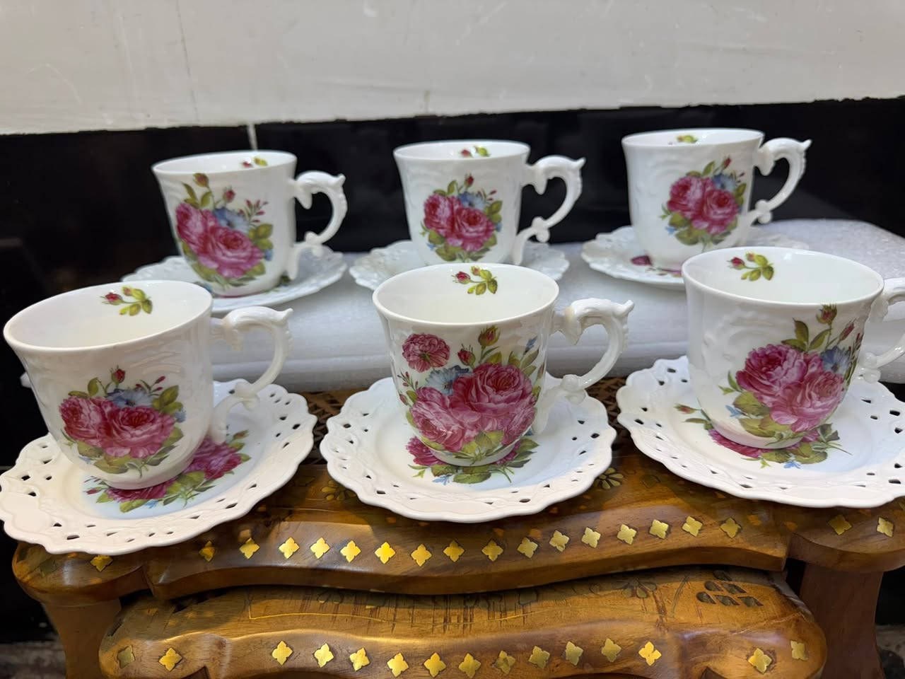 سيت كوب عدد 6 مع الماعون من ماركة Royal Heritage(التراث الملكي) ماركة رويال بورسلين رسم يدوي مختوم خالي من العيب السعر 65 نهائي


**إذا كنت صاحب هذا الإعلان وتريد حذفه لأي سبب، رجاءا أرسل رسالة إلى الدعم الفني**