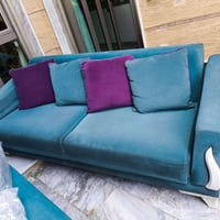 تخم عباره عن قنفات عدد اثنين السعر 250 الف نظيف جدا مكانه البنوك اتصال...