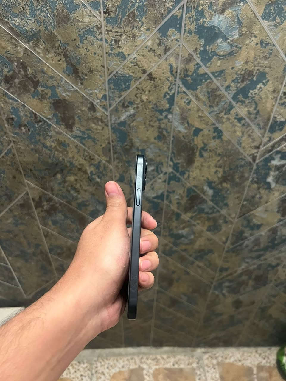 ايفون 15 بلص
جهاز جديد ضمانة يخلص بشهر الثامن
بطارية 100
عدد دورات 85 
ذاكرة 128
ماحقاتة كارتونة وكفر 
مكاني بغداد كرادة 
7838380538


**إذا كنت صاحب هذا الإعلان وتريد حذفه لأي سبب، رجاءا أرسل رسالة إلى الدعم الفني**