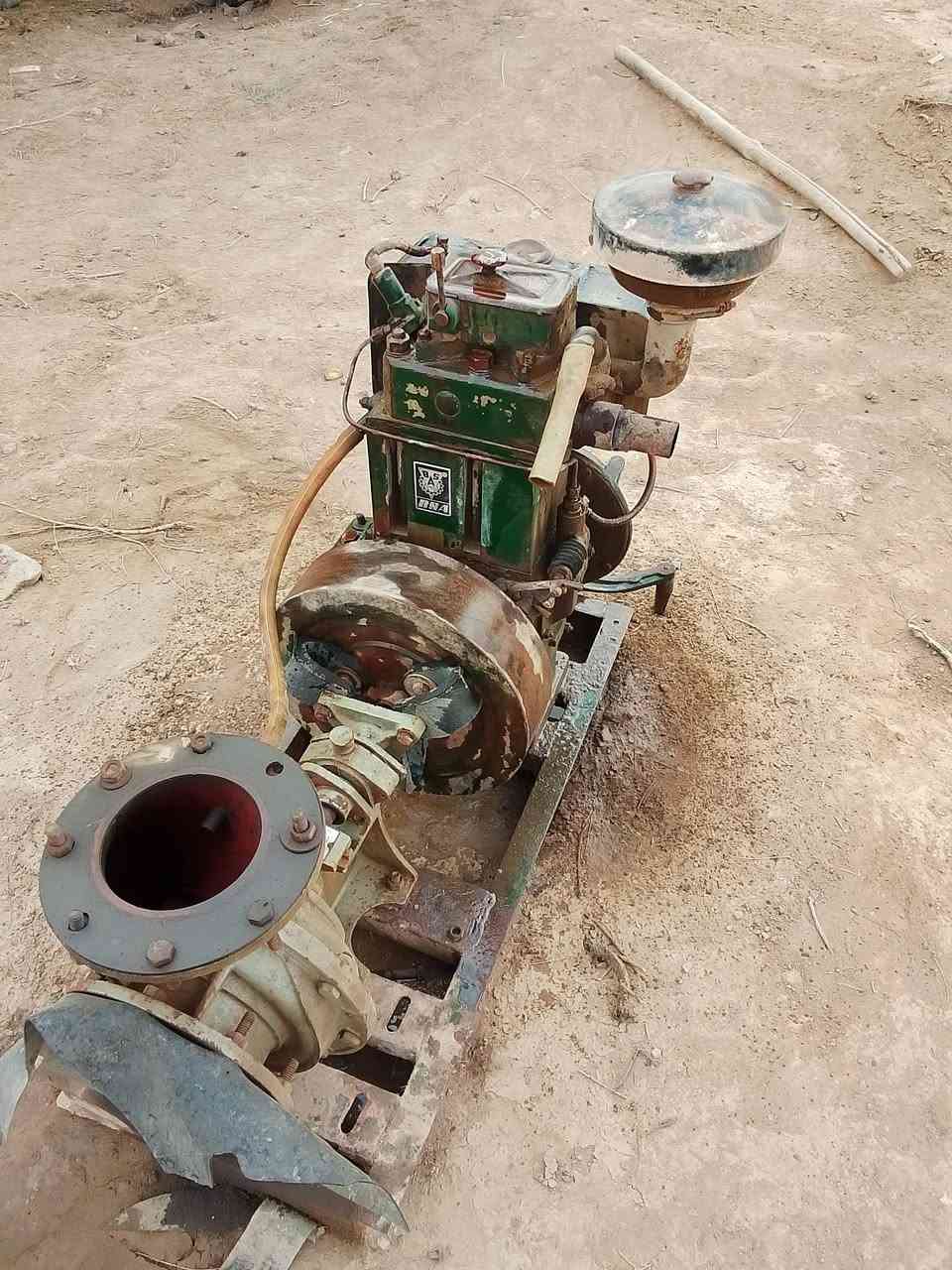 سلام عليكم ماطور للبيع ابو 10جديد المكان طريق سيد احمد الرفاعي الاستفسار على الرقم ***********
