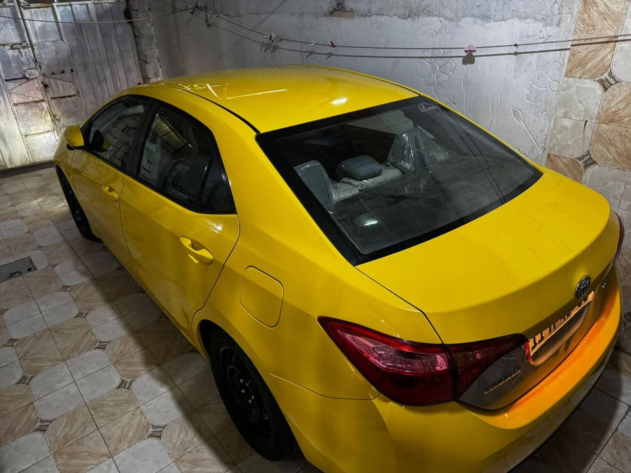 السلام عليكم كورلا 2019 LE كفالة شاصي ولغد ملاحظه حجر صالنصه موجود لايت اصلي رادار موجود تخم تاير كير مكينة مكفولات السيارة ماشية 174 رقم بغداد انكليزي شرط التحويل السياره بيها طخه جاملخ خلفي كلش بسيط عنوان بغداد الشعب 
***********  السعر خاص
