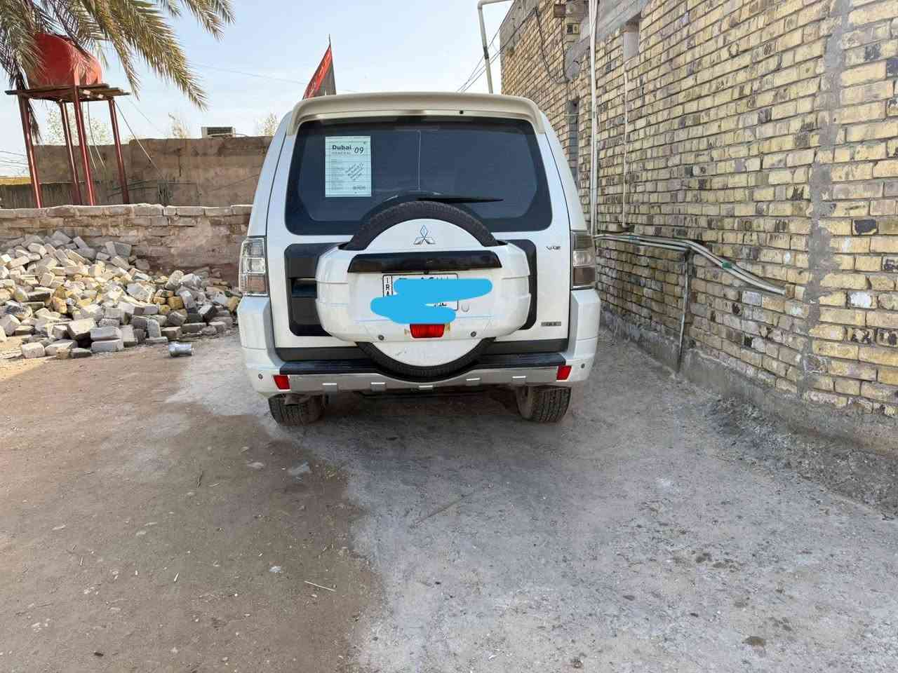 السلامعليكم باجيرو الفين 2010/مكفول فول البغداد /  / السعر 145 رقم *********** سعودي يداده ذهبي العنوان نجف
