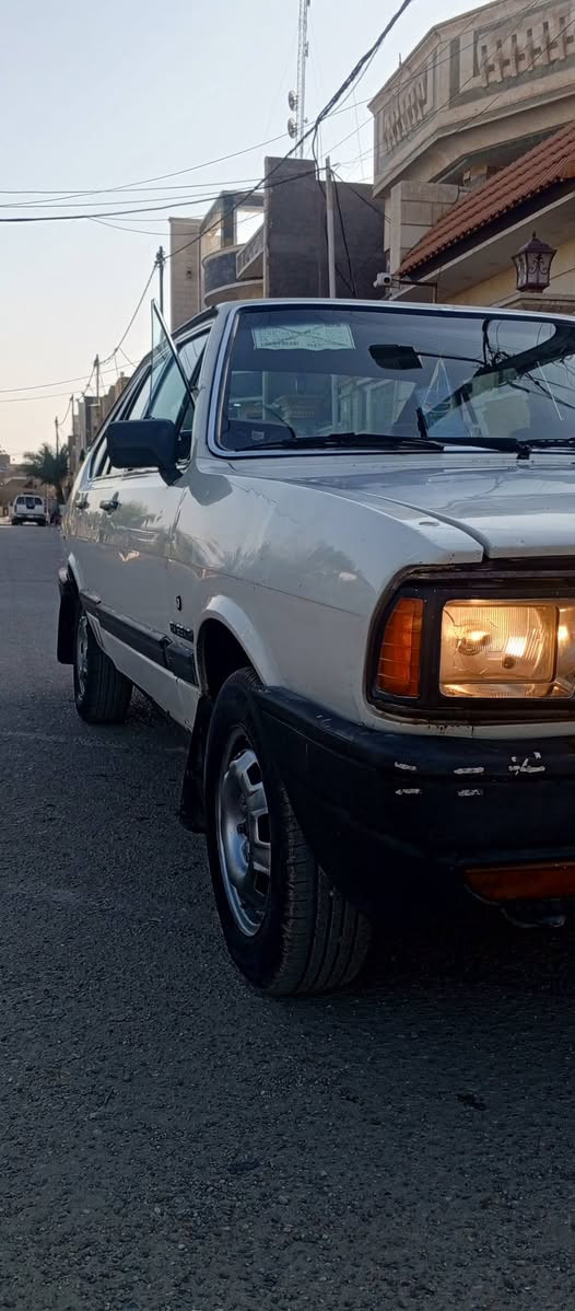 يالله يالله. برازيلي موديل ٨٥ كير مكينه. كهربائيات كلهه. مكفوله. كشر. مكفول.  صدر امامي. خلفي دبلات. تبريد. سياره. مبيهه ولا نقص تخم تاير سياره. جديد. شكد متصور
كلهه شغاله. كيجات كهربائيات عارضهه ٣٦وبيهه مجال. قليل رقم. بغداد. سنويه. جديده.  مكاني. بغداد حي العامل ***********
