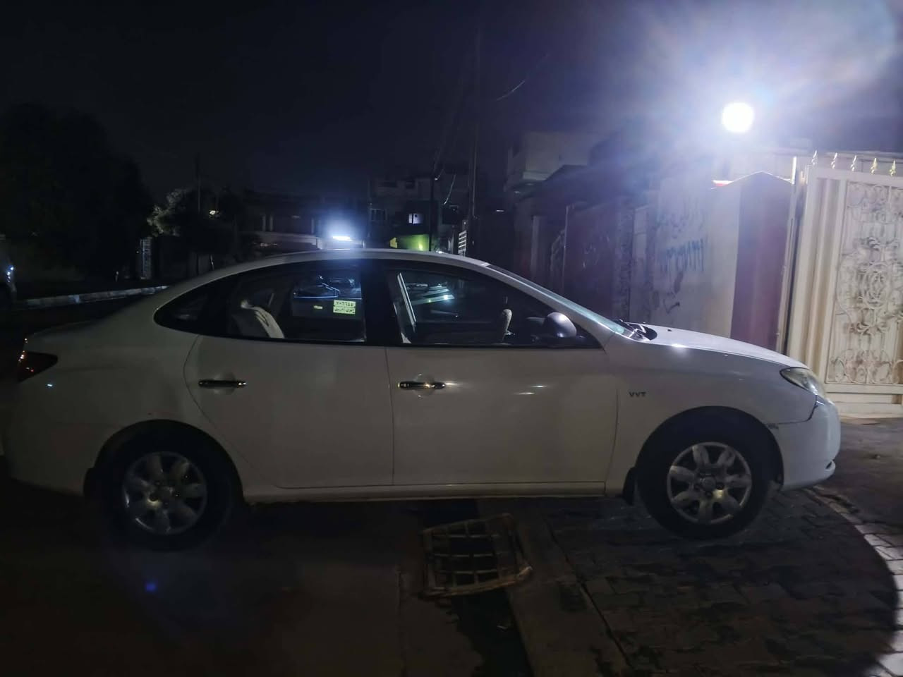 السلام عليكم… . مكلف بالنشر 
سيارة النترا حجم 16 موديل 2008 رقم انكليزي  كركوك بطاقة بانزين كير محرك شرط صدر نظيف كهربائيات شغاله شرط التحويل والوكالة للاستفسار ***********
