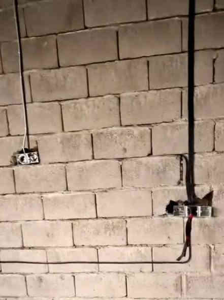 السلام عليكم يوجد كادر تأسيس كهرباء +ماء +مجاري 🏘منازل أو محلات أو اي اشياءأخرى وبطريقةحديثه وحسب طلب ابو البيت اتريد سيمنس يعني مسامير وقصاب اتريد بواري وحفر  وكذالك تأسيس الماء  وبأسعار مناسبة جداً اتصل وتدلل على الرقم التالي.
***********
