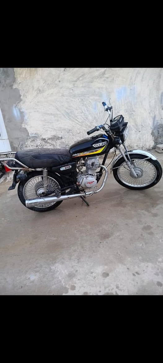 دراجه تايكر بسعر 250 وبي مجال بسيط ***********
