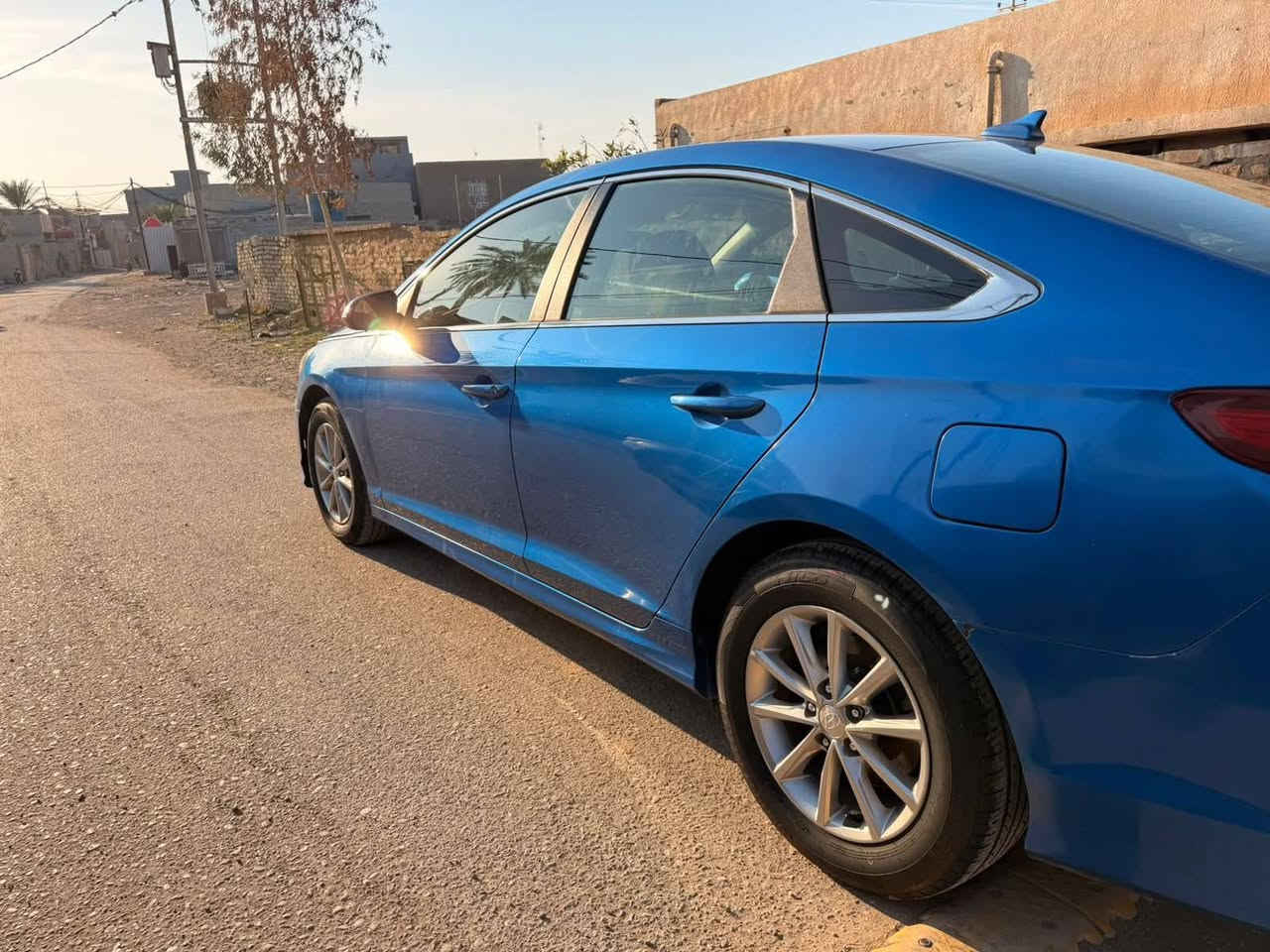 السلام عليكم 
سوناتا 19 وارد امريكي 
رقم اربيل دولي سنوية لحد 2030
حادث قطعة وربع بدون ايرباك 
(جاملغ خلفي جوه قبق لبانزين صبغ وربع لبنيد )فقط 
صور لحادث موجوده وسونار هم موجود كدامك بأسمي شخصيآ
كير محرك كفالة 
حدادية تخم تاير صدر  باتري مابيه ربع نقص مواصفات SE شاشه كاربلي بلادي انضمة قياده  رادارات 
العنوان ديالى / بلدروز 
السعر 142  وبيهة مجال 
للاتصال او واتساب /***********
