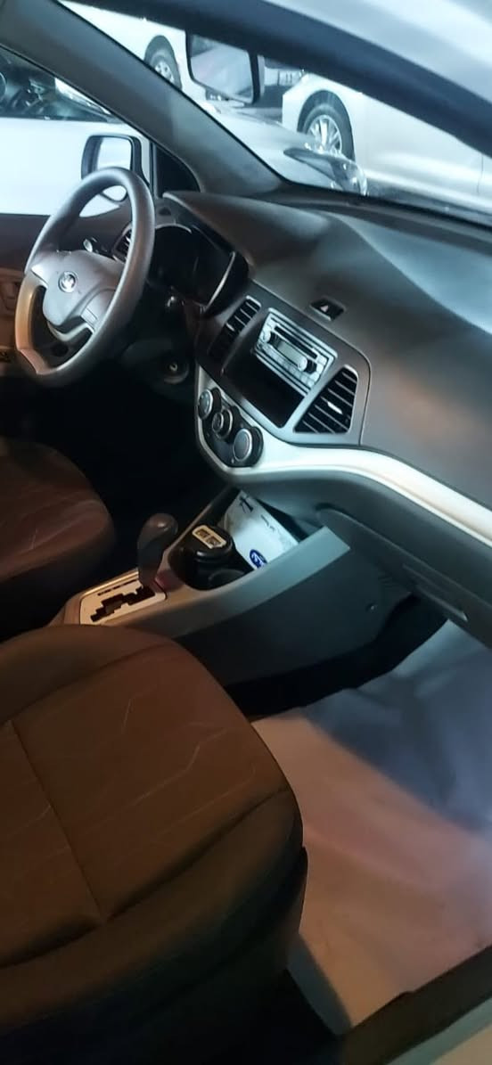 كيه بيكانتو ٢٠١٦ ماشيه ١٨ الف حقيقي سياره جديده معنا الكلمه مكفوله كفاله عامه العنوان الكراده سياره جاهزه هزه سنويه كله جديد السعر شده وخمسه وبيه مجال ***********
