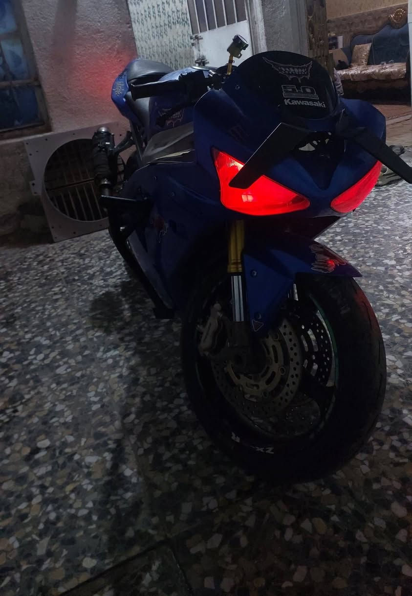 السلام عليكم شباب اقرو المنشور زين وبخدمتكم 
كاوسكي 636  2004 منفيس مجفت جديد شغل يدوي  اليوم طلعت من التجفيت صار عندي قطع بضفيره والنوزلات بعد ماتبخ فماعرف شنو الوضع صار المهم الدارجه تجيب فيتر وياك للبيت يفصح تقتنع بلعافيه عليك ماتقتنع على راسي هلا بيكم السعر نهائي شباب 16قفل لان الله شاهد صارت عليه فوك ال22 بلعافيه عل ياخذهة مكاني بغداد   ارجع وكرر جيب فيتر وياك وتعال افصح ابيع هلموجود ***********
