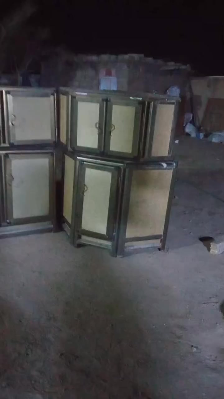 سلام عليكم كاونتر للبيع نظافه فول كامل 8قطع
المكان بابل القاسم للأستفسارــــ***********
