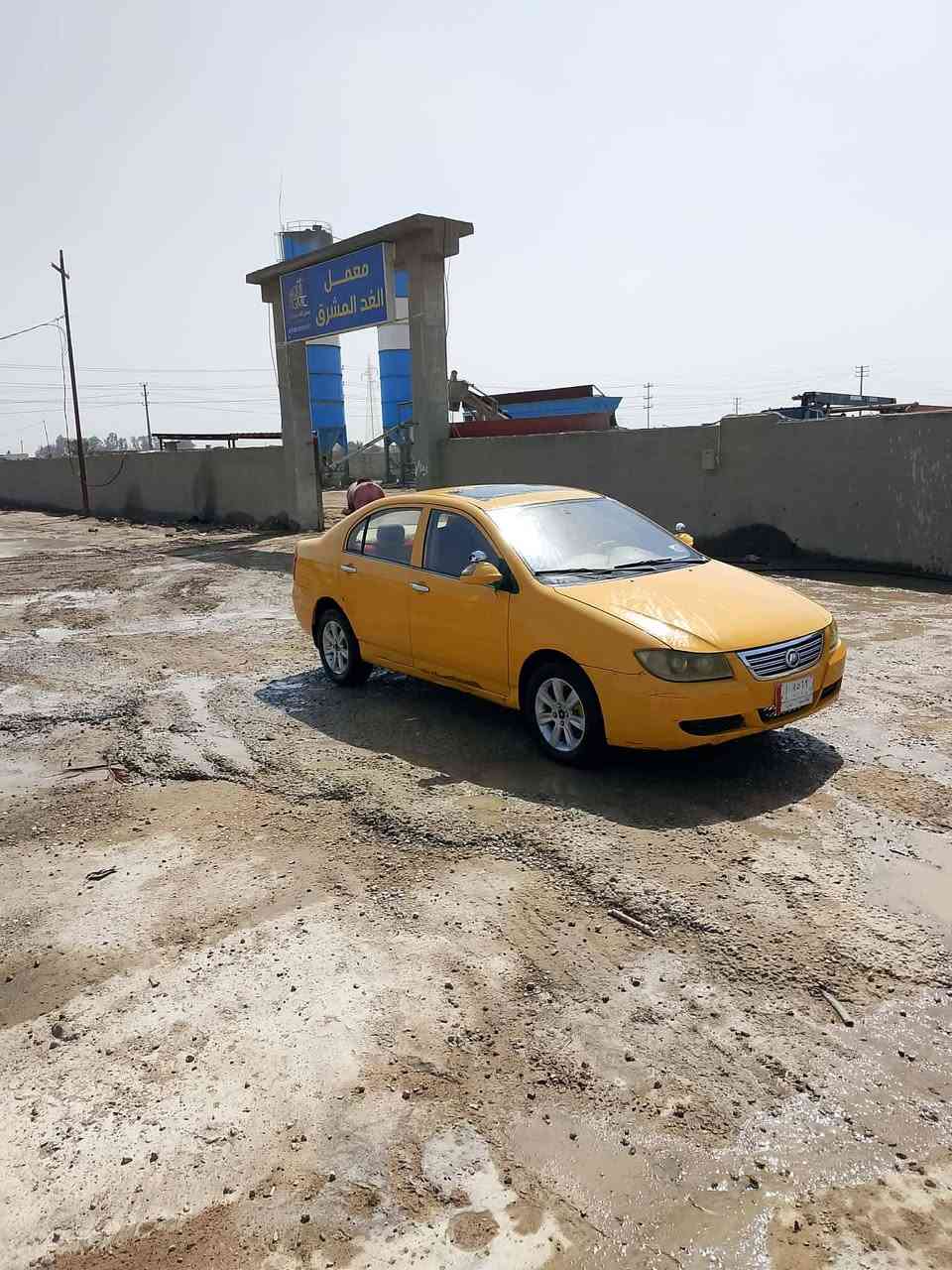 اليفان للبيع موديل 2013كفاله عامه مكينه كورله جديده مصفره ستوني بسمي مداور ثاني يوم ***********
