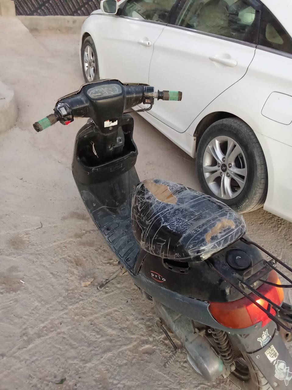 سلام عليكم درجة بطه كله شغاله كهربايات سلف هندر واحد عوزه بس باتري المكان كربلاء حي  السعر 200او بيه مجال ***********
