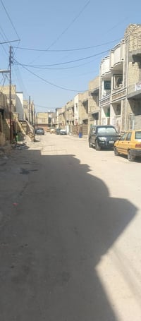 عندي بيت 150 متر   اربع غرف نوم استقبال وصالتين حمامات اثنين بناء2025 ...