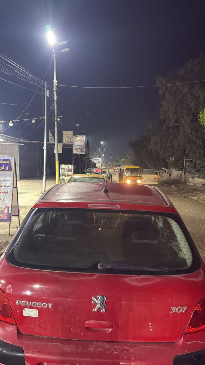 بيجو فرنسي 307 موديل 2006

محرك 1600

سیاره نظیفه ضربتها فقط جاملغ الامامي الايمن

رقم بغداد باسمي

السنويه صاقطه صارله شهرین
سعر 55بيها مجال 
بغداد النهروان

‭ 0770 054 3886‬
