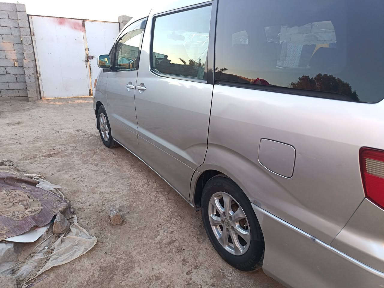 بسم الله
تيوتا الفارد ياباني فول مواصفات ٧راكب باسمي رقم جديد انكليزي جاهزه من جميع الجهات تبريد ثلث قطع ثلج محرك كير شرط مامفتوح بيها صبغ جماليه بدون ظريه كامره تحكم جهتين كراسي ملكي دواره اناره ترحيب كهربائيات كلها شغاله ع لبلاد السعر ١١٥ مكان السياره ناصريه اتصال ***********
