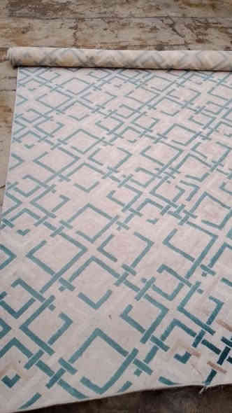 ميز تلفزون وفرشه للبيع سعر 25 الف ثنيهم قفل ***********
