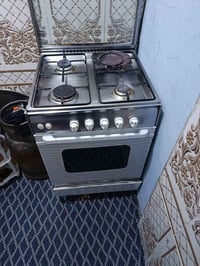 طباخ • غسالة • مستخدمة ١٥ يوم