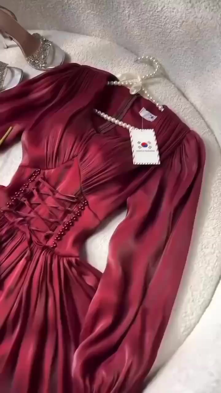 فستان ملكي❤‍🩹
السعر 30الف فقط 
خامة اوركنزا مبطن
38-40-42-44-46-48


**إذا كنت صاحب هذا الإعلان وتريد حذفه لأي سبب، رجاءا أرسل رسالة إلى الدعم الفني**