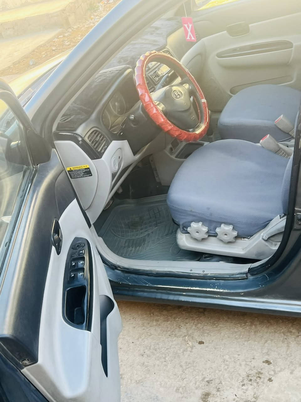 اكسنت موديل 2008 مكينه كير شرط صدر جديد سياره مصبوغه عام اثر جراد رقم ديالى دولي سنويه 29 سياره حلوه جاهزه السعر 68 وبيه مجال استفسار على رقم *********** مكان سياره ديالى بعقوبه المفرك
