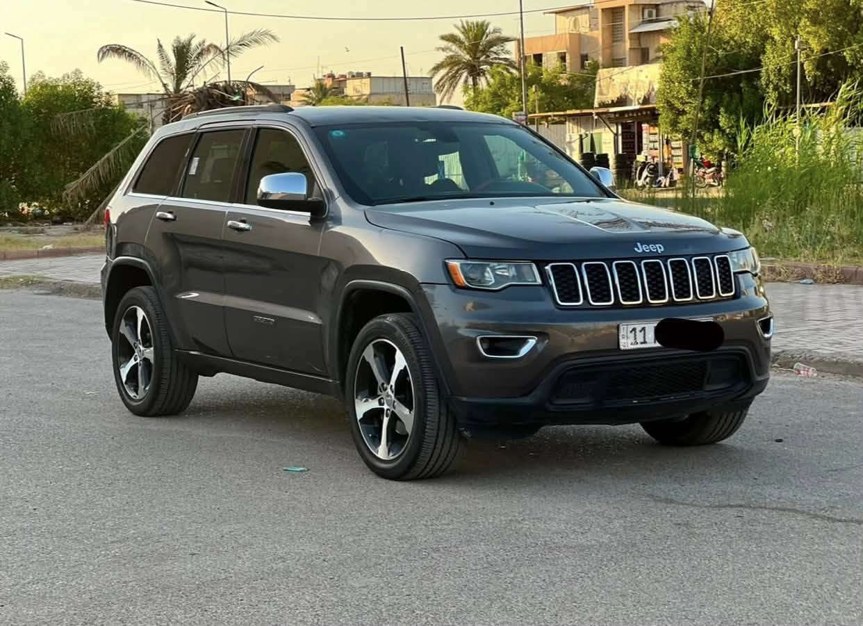 جيب لاريدو 2017 للبيع 🔝🇺🇸
سعر جداً مناسب 💲💸
وارد امريكي🇺🇸
 صور الحادث داخل المنشور
 (بجم كبس)
 🛑بيهة باب خلفي مبدل نفس اللون وجاملغ وباب صبغ فقط 
🛑محرك 6 سلندر 3600 كير مكينه صدر كفاله عامه 
رقم بغداد باسمي سنويه ورقم جديد 
مواصفات معروفه 
🛑 بصمه 
🛑تشغيل عن بعد 
 🛑تبريد قطعتين 
🛑شاشه 
🛑كامرا 
 🛑ايكو / سبورت 
🛑شفتات ستيرن 
مكاني بغداد زيونه 🏠🏠
السعر :- 153 وبي مجال بسيط 
للاستفسار 📞📱:- *********** // ***********
