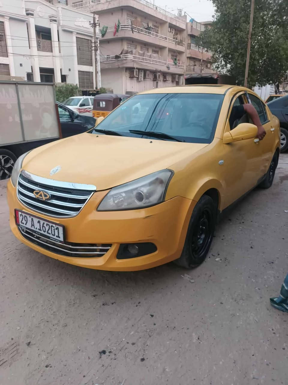 السلام عليكم شيري E5 مديل 2014سياره بسمي رقم دولي واسط سنويه مجدده 2030 سياره محوره كير ومحرك كورلا نحله بيكاشو كير ومحرك خير من الله تبريد شغال ترايك للعماره تخم تاير نضيف كهربائيات كله شغاله دواخله نضيفه شاشه بيه السعر 43 وبيه مجال العنوان بغداد الجديدة رقم الهاتف *********** بي وتساب
